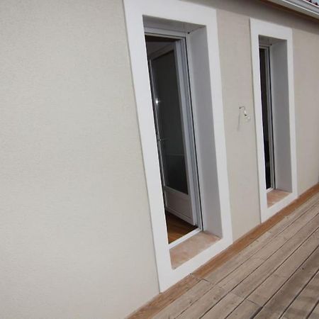 Grande Villa Neuve Avec Piscine Pres Mer Et Sete بالاروك ليه بان المظهر الخارجي الصورة