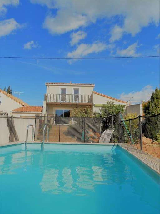 Grande Villa Neuve Avec Piscine Pres Mer Et Sete بالاروك ليه بان المظهر الخارجي الصورة
