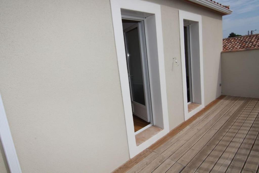 Grande Villa Neuve Avec Piscine Pres Mer Et Sete بالاروك ليه بان المظهر الخارجي الصورة